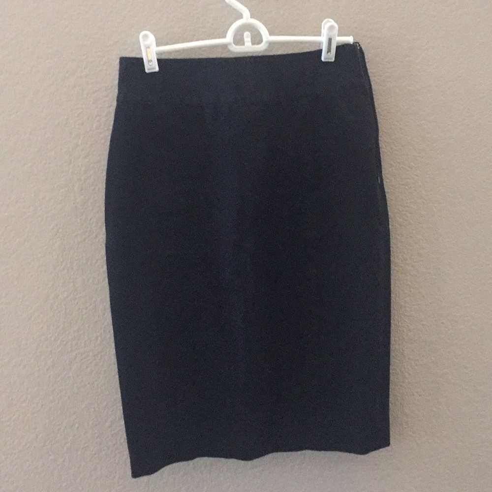 Ralph Lauren Skirt below the knees
